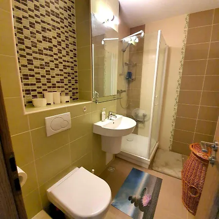 Sophie - Faleza Nord, Plaja White 3 Papuci