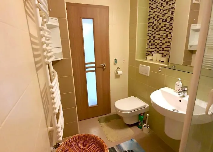 Sophie - Faleza Nord, Plaja White 3 Papuci *